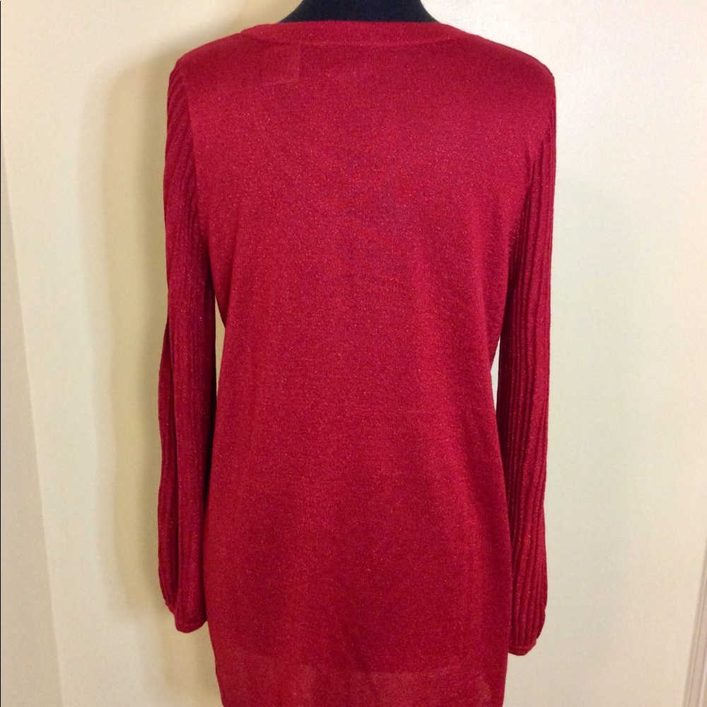 JM Collection Shimmering Red Top - Picture 3 of 8